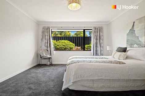 Photo of property in 5 Tate Crescent, Green Island, Dunedin, 9018