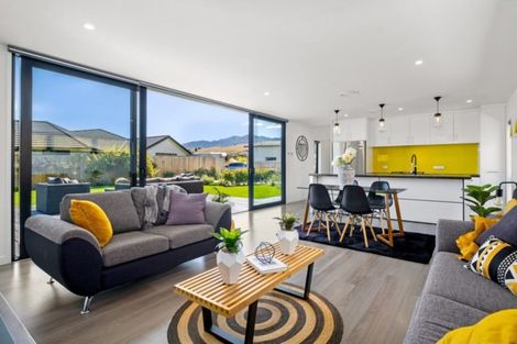 Photo of property in 72 Risinghurst Terrace, Lower Shotover, Queenstown, 9304