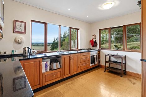 Photo of property in 105 Te Maire Road, Kahutara, Featherston, 5771