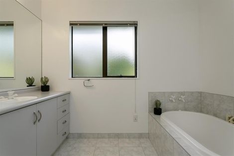 Photo of property in 69 Koha Road, Taupo, 3330