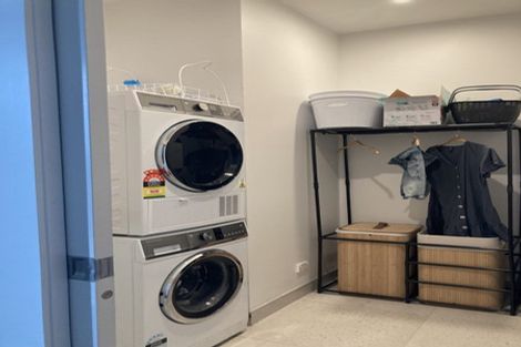 Photo of property in 216d Sutherland Road, Lyall Bay, Wellington, 6022