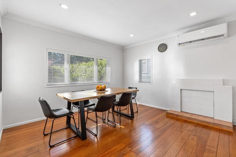 Photo of property in 1/26 Queen Street, Papakura, 2110