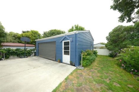 Photo of property in 2/62 Bowhill Road, New Brighton, Christchurch, 8083