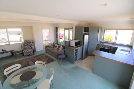 Photo of property in 105 The Tee, Matarangi, Whitianga, 3592