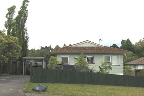 Photo of property in 8 Glenbury Place, Massey, Auckland, 0614
