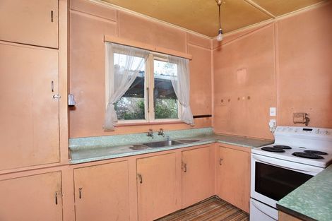 Photo of property in 16 French Street, Marton, 4710