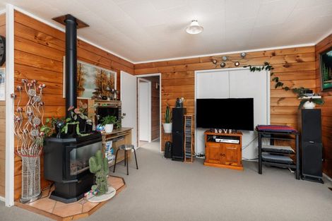 Photo of property in 137 Marsden Point Road, Ruakaka, 0116