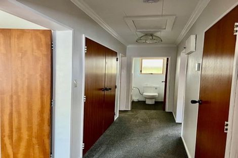 Photo of property in 2/30 Whitley Avenue, Ebdentown, Upper Hutt, 5018