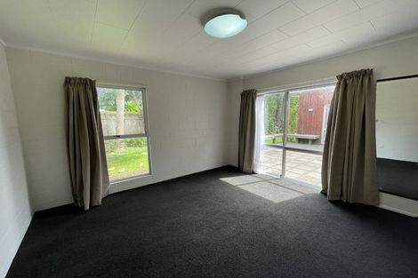 Photo of property in 9 Prudence Place, Oakura, 4314