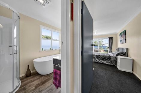 Photo of property in 40 Grey Street, Normanby, Hawera, 4614