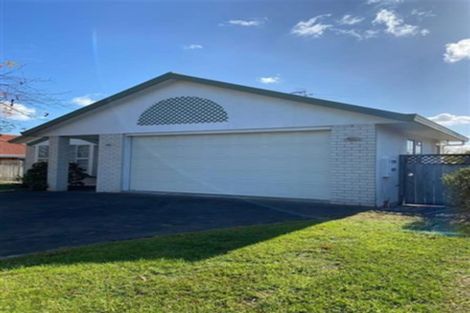 Photo of property in 55 Millhouse Drive, Northpark, Auckland, 2013