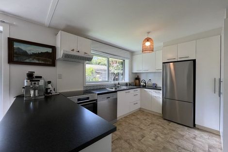 Photo of property in 2/17 Karen Lane, Beckenham, Christchurch, 8023
