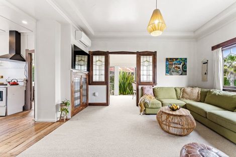 Photo of property in 979 Matakana Road, Matakana, Warkworth, 0985