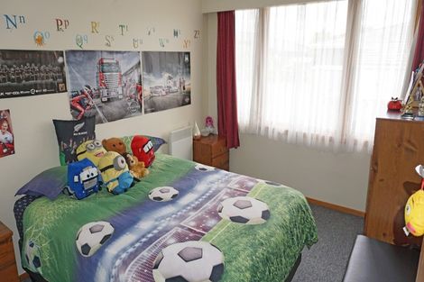 Photo of property in 24 Dundee Street, Strathern, Invercargill, 9812