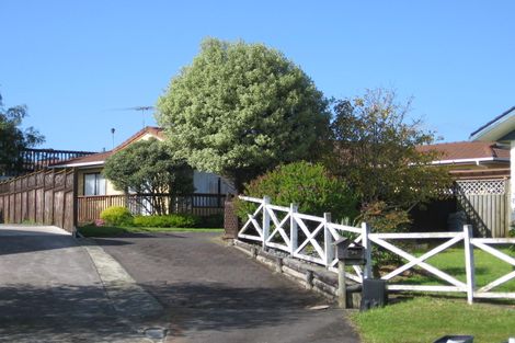 Photo of property in 26 Greenstone Place, Clover Park, Auckland, 2019
