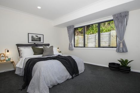 Photo of property in 32 Roger Guy Place, Welcome Bay, Tauranga, 3175