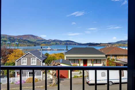 Photo of property in 10 Winchester Street, Lyttelton, 8082