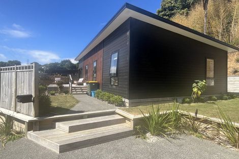Photo of property in 23e Heta Road, Highlands Park, New Plymouth, 4312