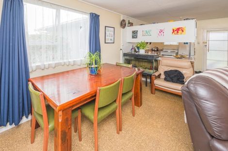 Photo of property in 10a Queen Street, Aramoho, Whanganui, 4500