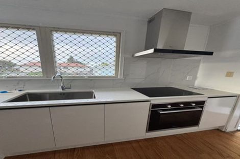 Photo of property in 3 Universal Drive, Henderson, Auckland, 0610