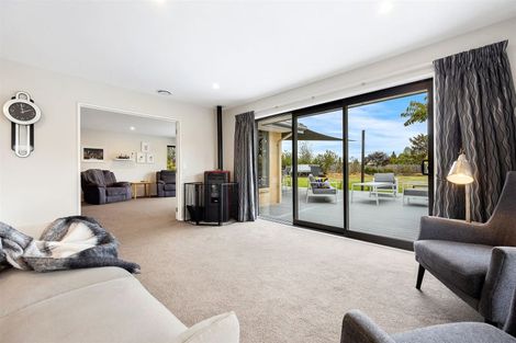 Photo of property in 2 Jacks Drive, West Melton, 7618