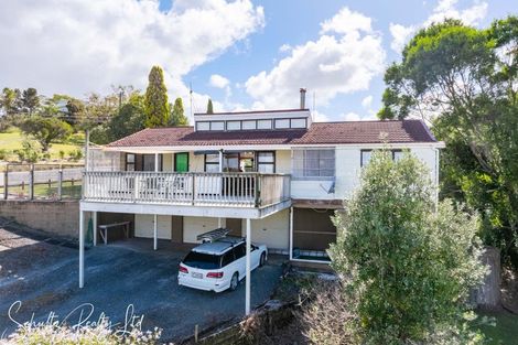 Photo of property in 16 Kaiwaka-mangawhai Road, Kaiwaka, 0975