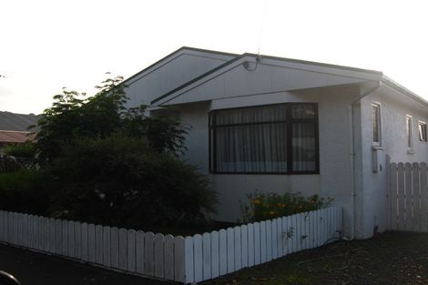 Photo of property in 61 Rutherford Street, Caversham, Dunedin, 9012