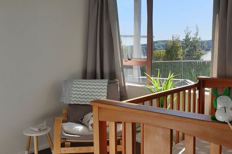 Photo of property in 3 Quinn Grove, Ranui, Porirua, 5024