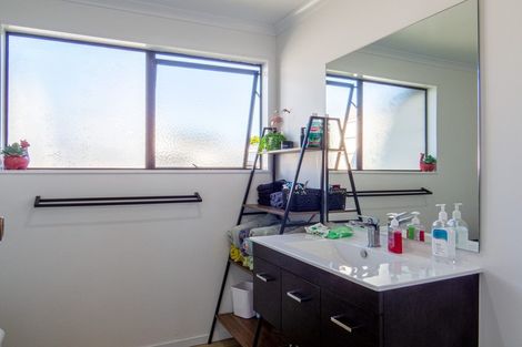 Photo of property in 64 Fishermans Drive, Coastlands, Whakatane, 3120