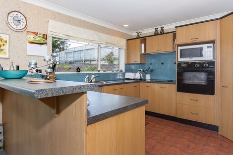 Photo of property in 19 Tupare Heights, Pyes Pa, Tauranga, 3112