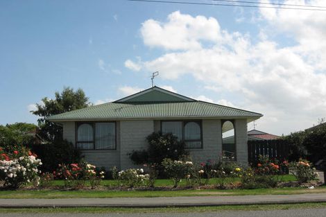 Photo of property in 71 Market Street, Leeston, 7632