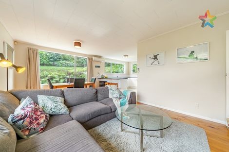 Photo of property in 19b Mulberry Street, Maungaraki, Lower Hutt, 5010