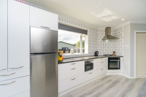 Photo of property in 42 Lincoln Street, Ashhurst, 4810