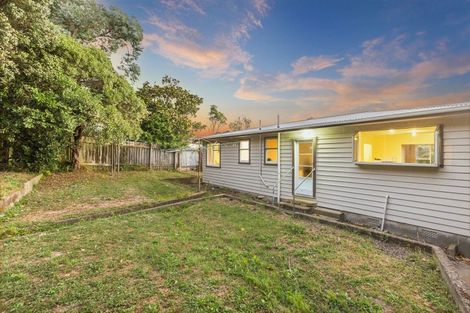 Photo of property in 84 Castor Crescent, Cannons Creek, Porirua, 5024