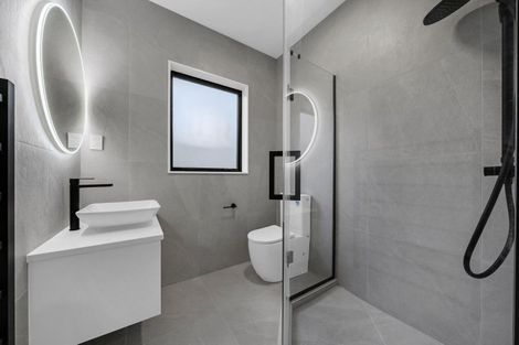 Photo of property in 11b Colum Place, Bucklands Beach, Auckland, 2014