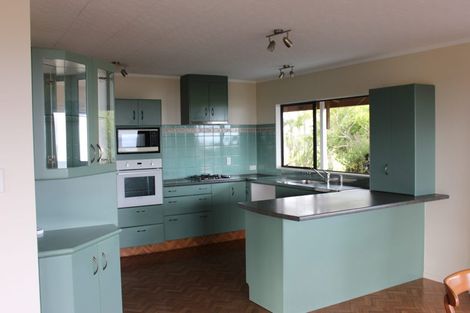 Photo of property in 986 Tinopai Road, Tinopai, Matakohe, 0593