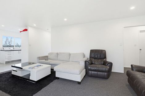 Photo of property in 34b Secretariat Place, Randwick Park, Auckland, 2105