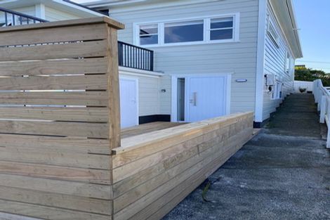 Photo of property in 31 Apuka Street, Brooklyn, Wellington, 6021