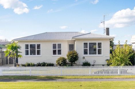 Photo of property in 2a Hinton Road, Taradale, Napier, 4112