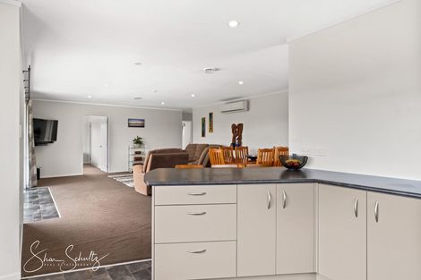 Photo of property in 20 Matai Drive, Maungaturoto, 0520