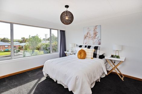 Photo of property in 37b Holloway Street, Waikiwi, Invercargill, 9810