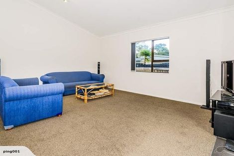 Photo of property in 1/21 Fordham Street, Beach Haven, Auckland, 0626