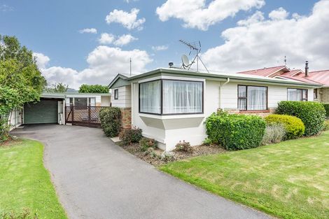 Photo of property in 3 Maple Grove, Mosgiel, 9024