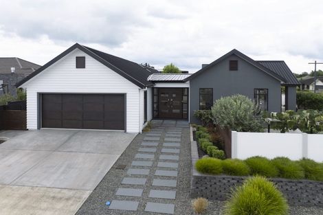 Photo of property in 71 Roy Hilton Drive, Flagstaff, Hamilton, 3210