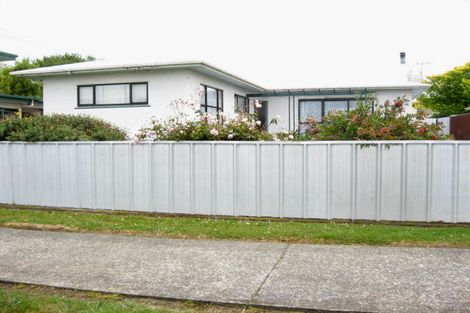 Photo of property in 8 Marlborough Street, Feilding, 4702