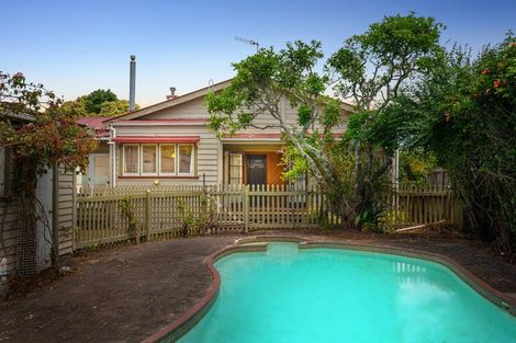 Photo of property in 29 Shackleton Road, Mount Eden, Auckland, 1024