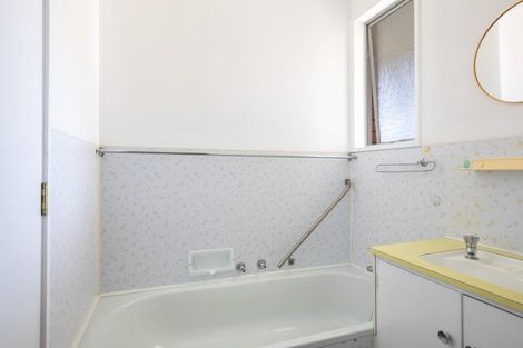 Photo of property in 7a Evelyn Place, Welbourn, New Plymouth, 4310