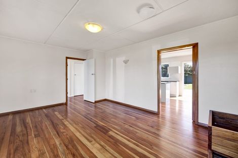 Photo of property in 8 Pacey Avenue, Hawera, 4610