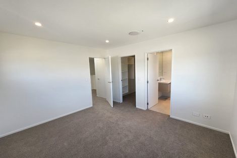 Photo of property in 16 Te Napi Drive, Takanini, 2112