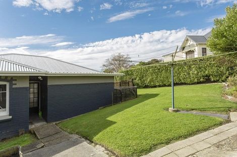 Photo of property in 21 Scotland Terrace, Green Island, Dunedin, 9018